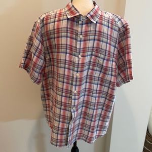 Men’s Tommy Bahama button down shirt.